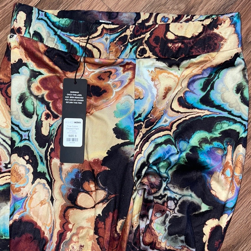 Fashion Nova Size S stretchy multicolor pants ✨ - Picture 5 of 7
